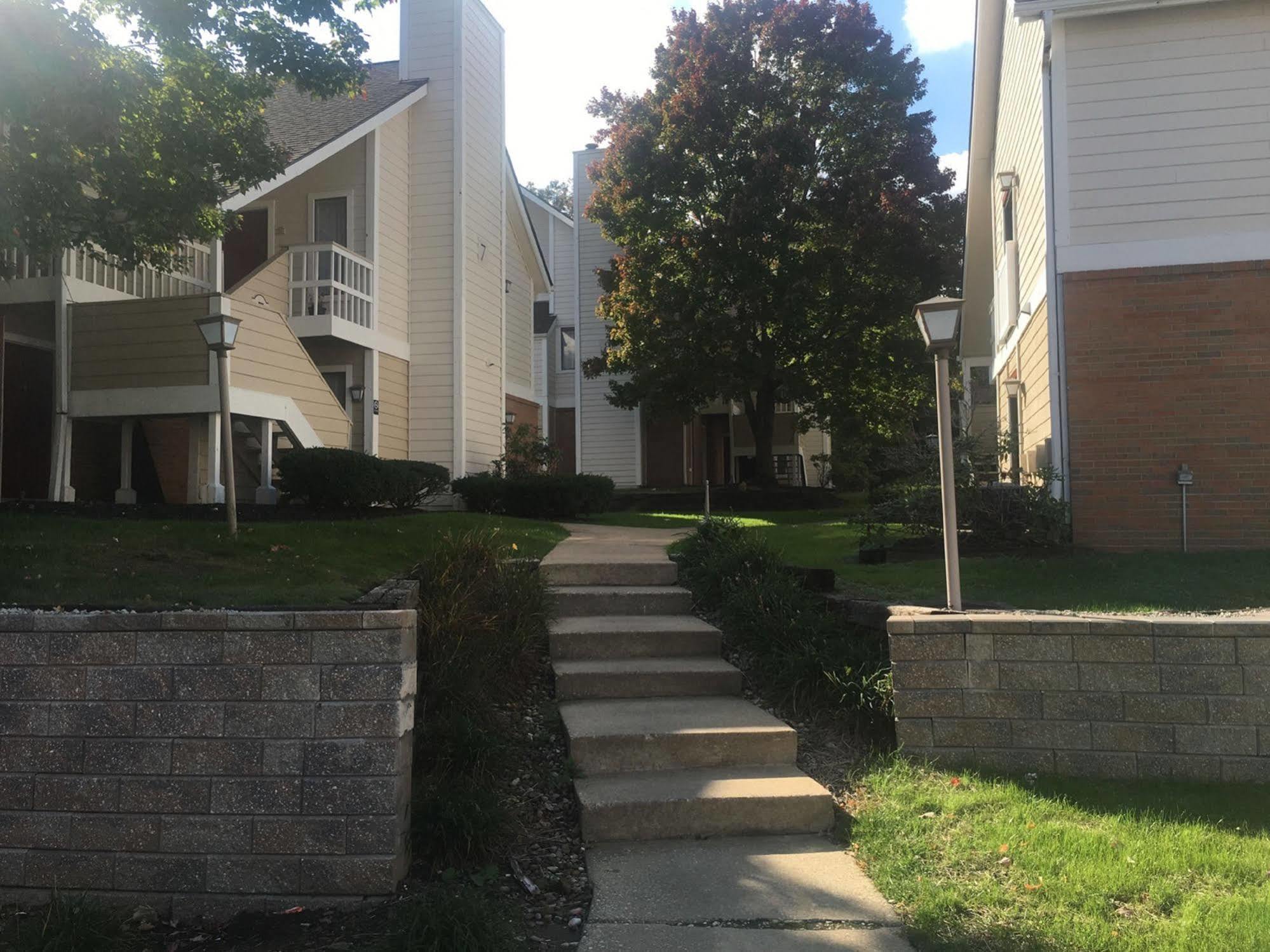 Fairbridge Inn & Suites - Akron Copley Township - West Exterior foto